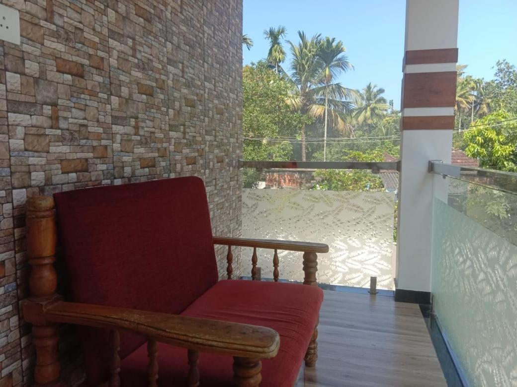 Dayout Regency Alappuzha Εξωτερικό φωτογραφία